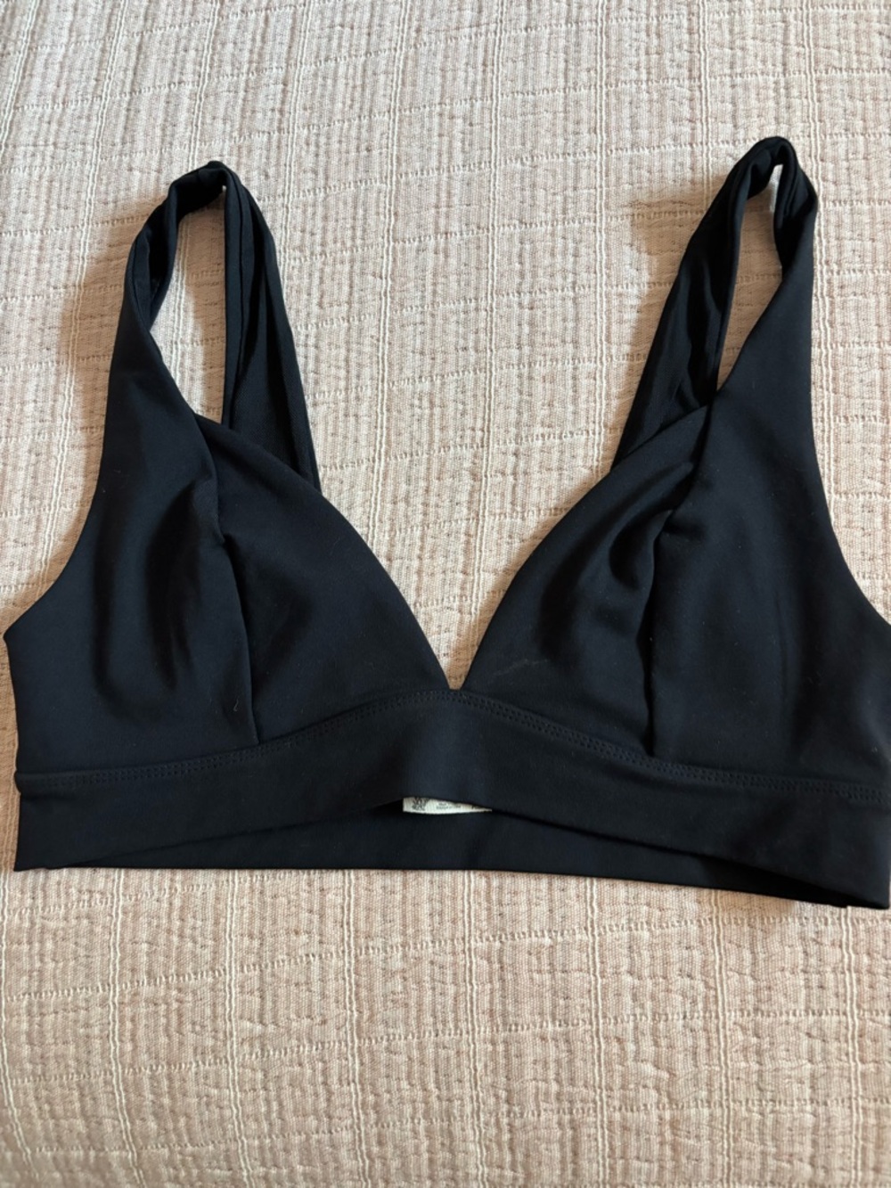 Free People Black Triangle Bralette - size Medium NWT - Picture 3 of 8